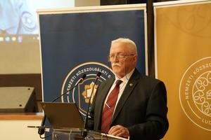 Tudomanyos konferencia_2